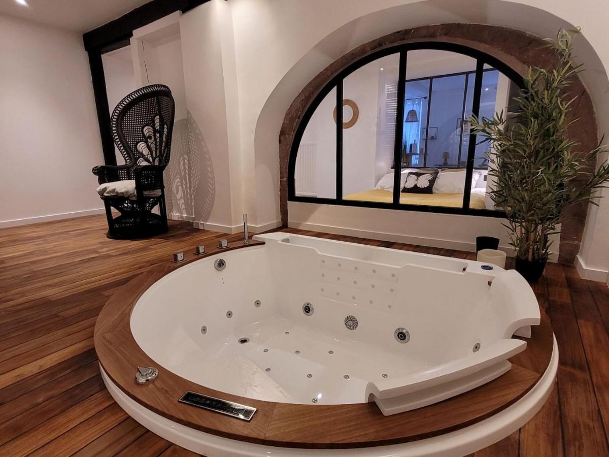 Jacuzzi Des Tanneurs Lejlighed Ribeauvillé Eksteriør billede